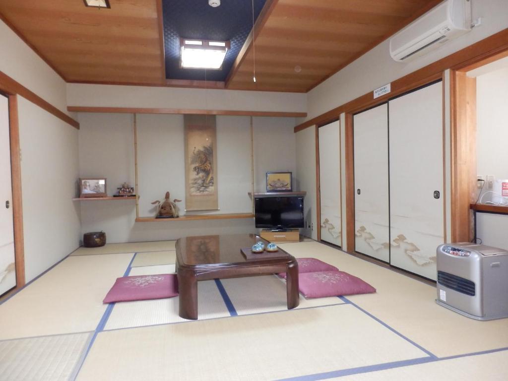 Minshuku Ginmatsu Hotel Kanazawa Phòng bức ảnh